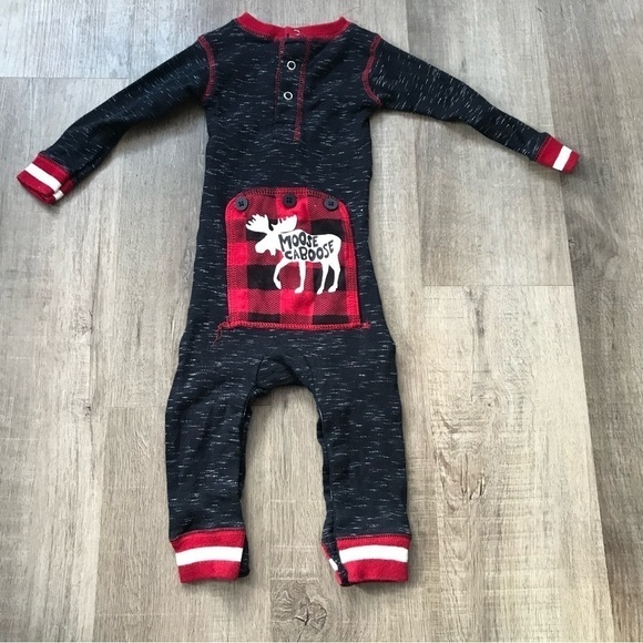 4/$25  Sleep or play jumpsuit size 6 month - Picture 2 of 4